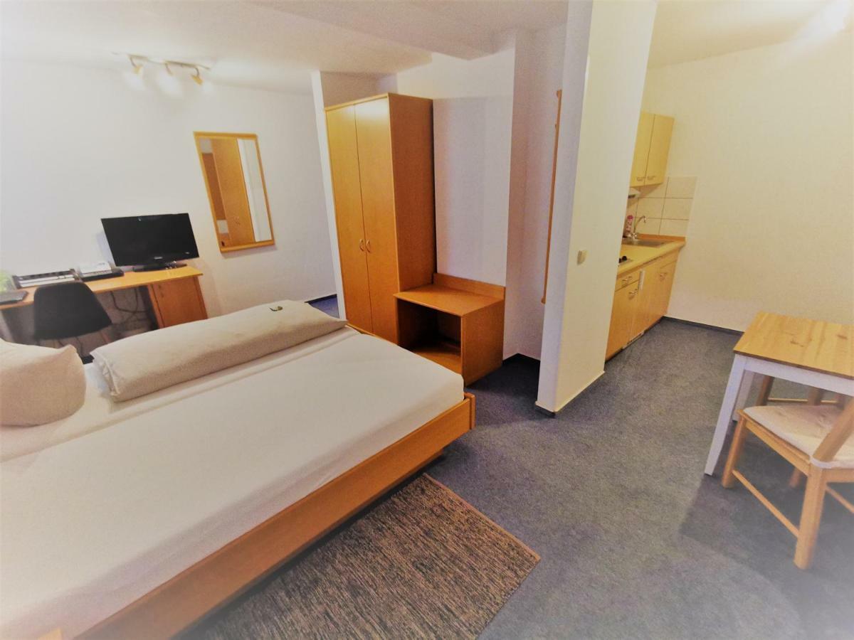 City Hotel Franziska Στράουμπινγκ Εξωτερικό φωτογραφία